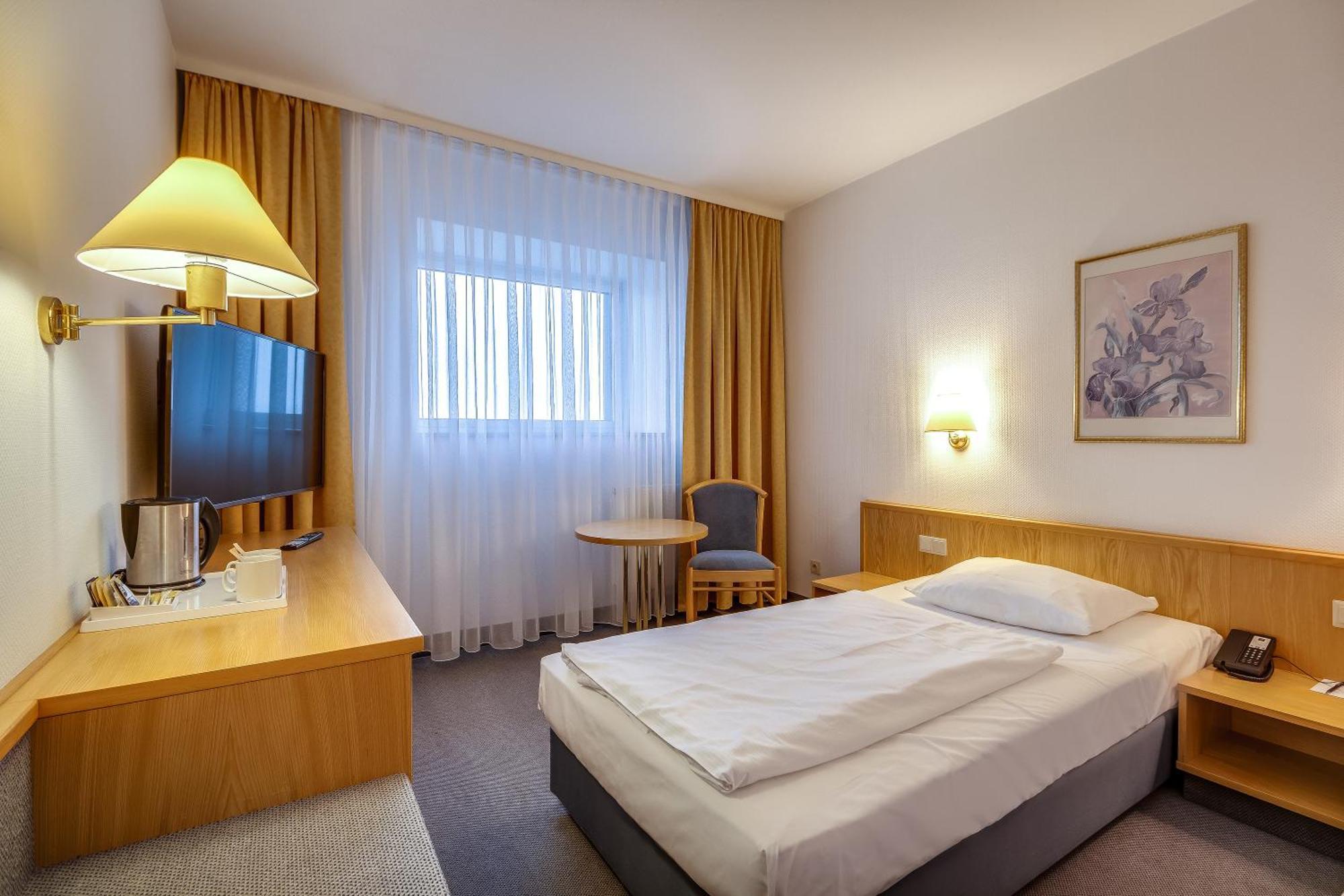 Dorint Kongresshotel Chemnitz Zimmer foto